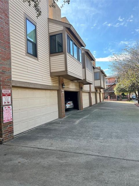 3230 Cole Avenue 207 Dallas TX 75204