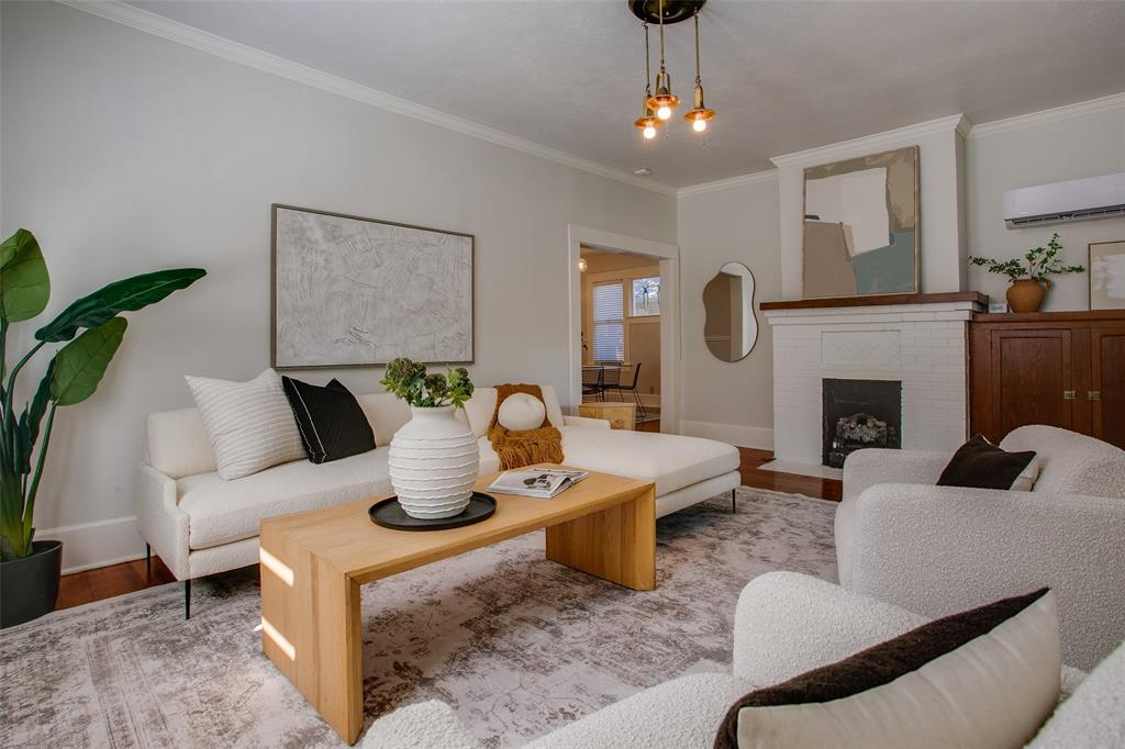 Winnetka Heights - Residential