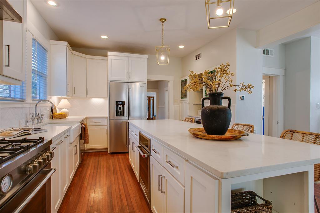 Winnetka Heights - Residential