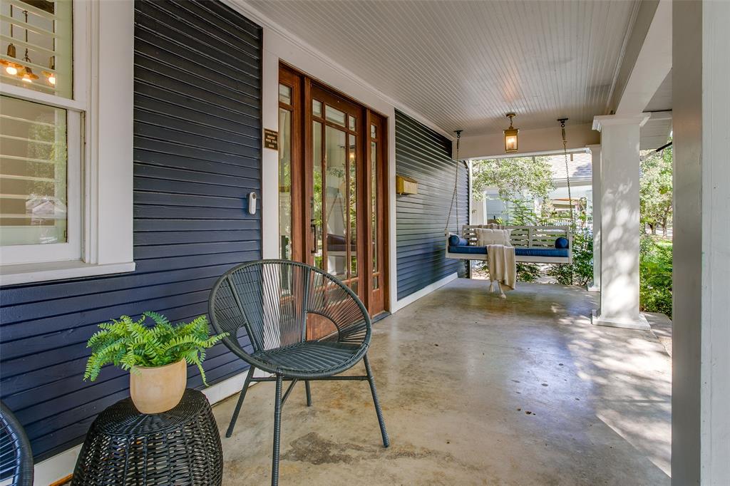 Winnetka Heights - Residential