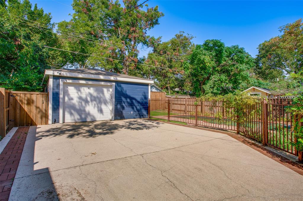 Winnetka Heights - Residential