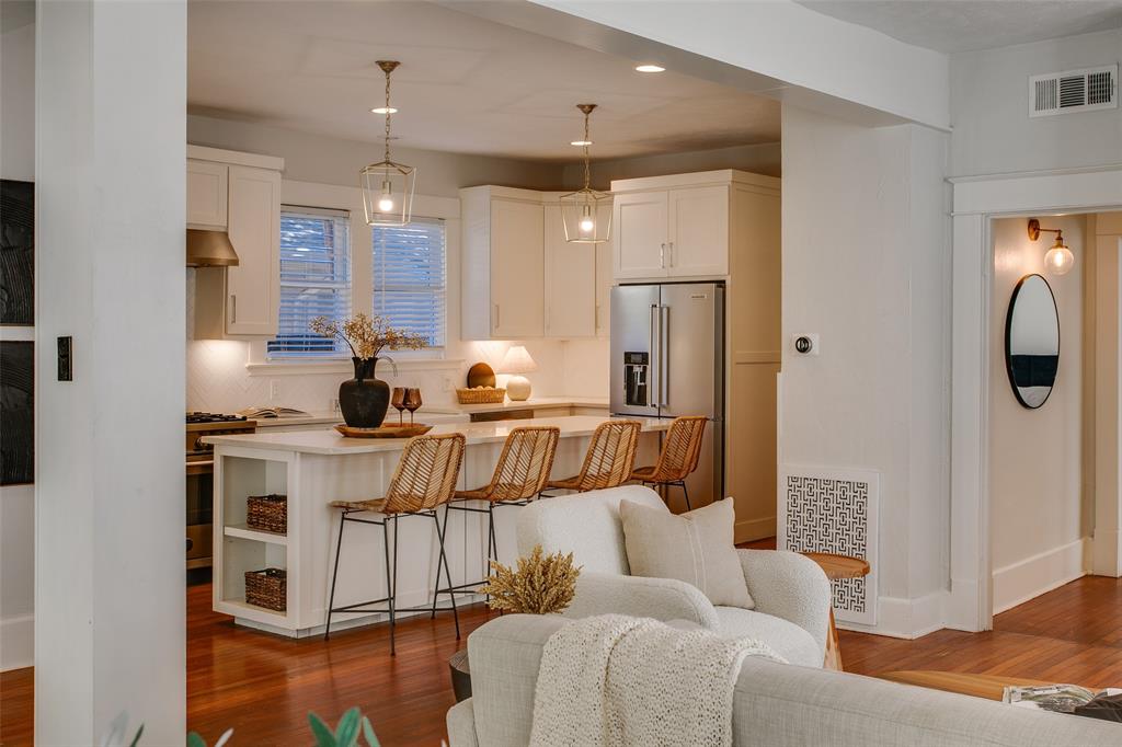 Winnetka Heights - Residential