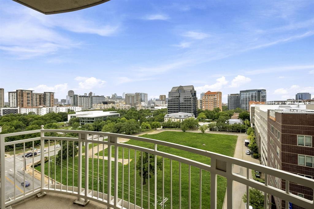3225 Turtle Creek Boulevard 810