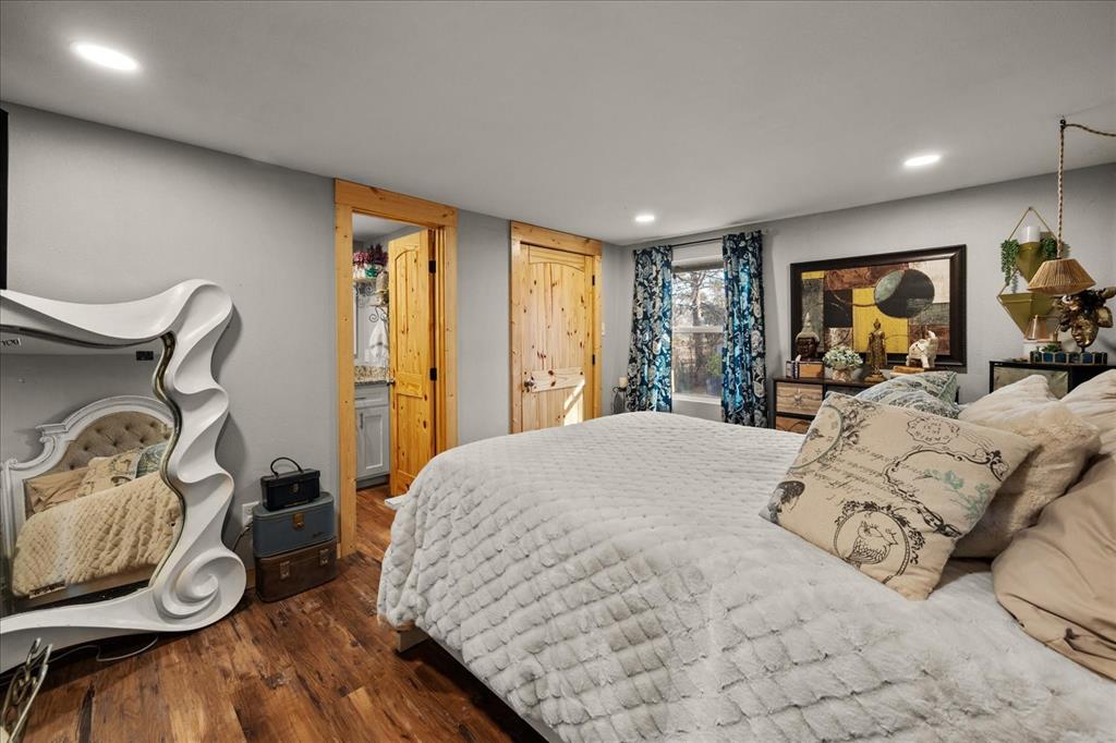 Whispering Oaks - Residential