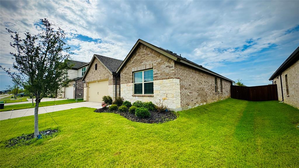 13081 Mizell Lane