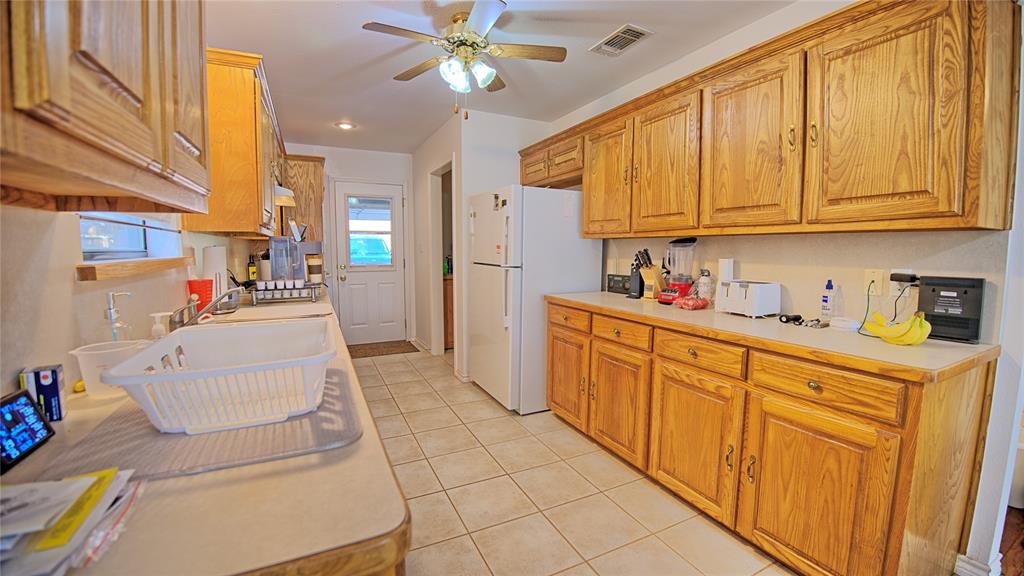 137 Apache Trail
