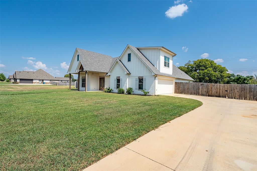 545 Bush Buck Way
