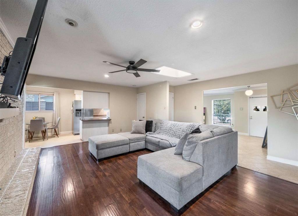 3750 Ridgeoak Way
