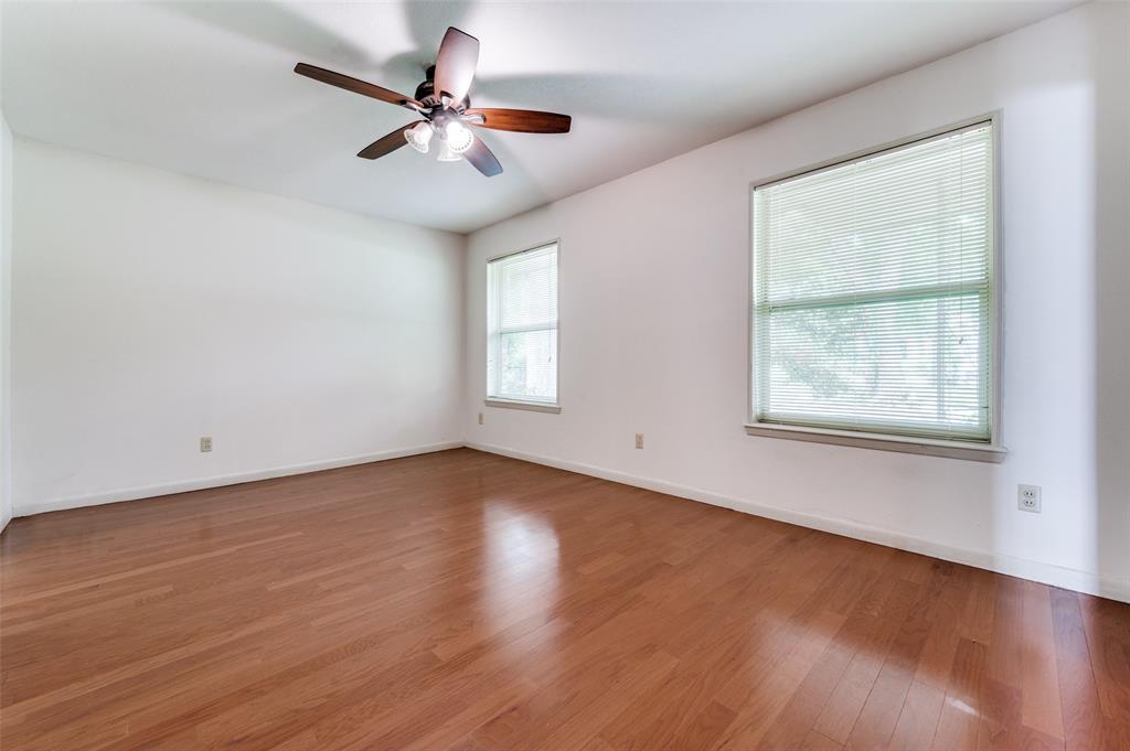 2972 Maydelle Lane