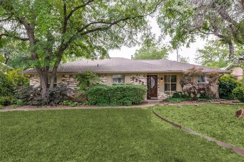 2972 Maydelle Lane Farmers Branch TX 75234