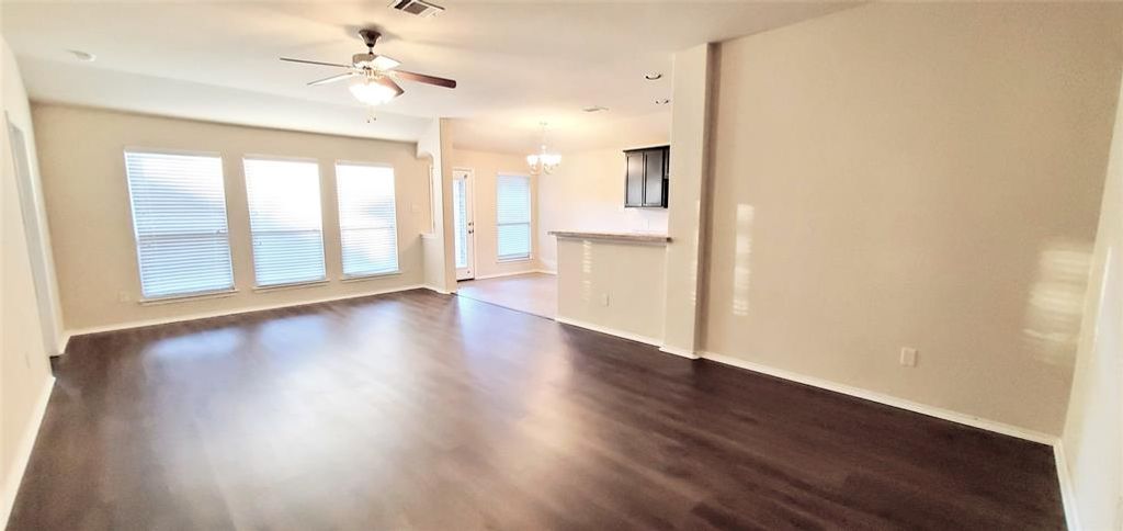 Photo of 818 Hazels Way, Anna, TX 75409 (MLS # 21268805)