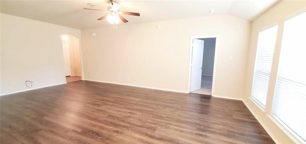 Photo of 818 Hazels Way, Anna, TX 75409 (MLS # 21268805)