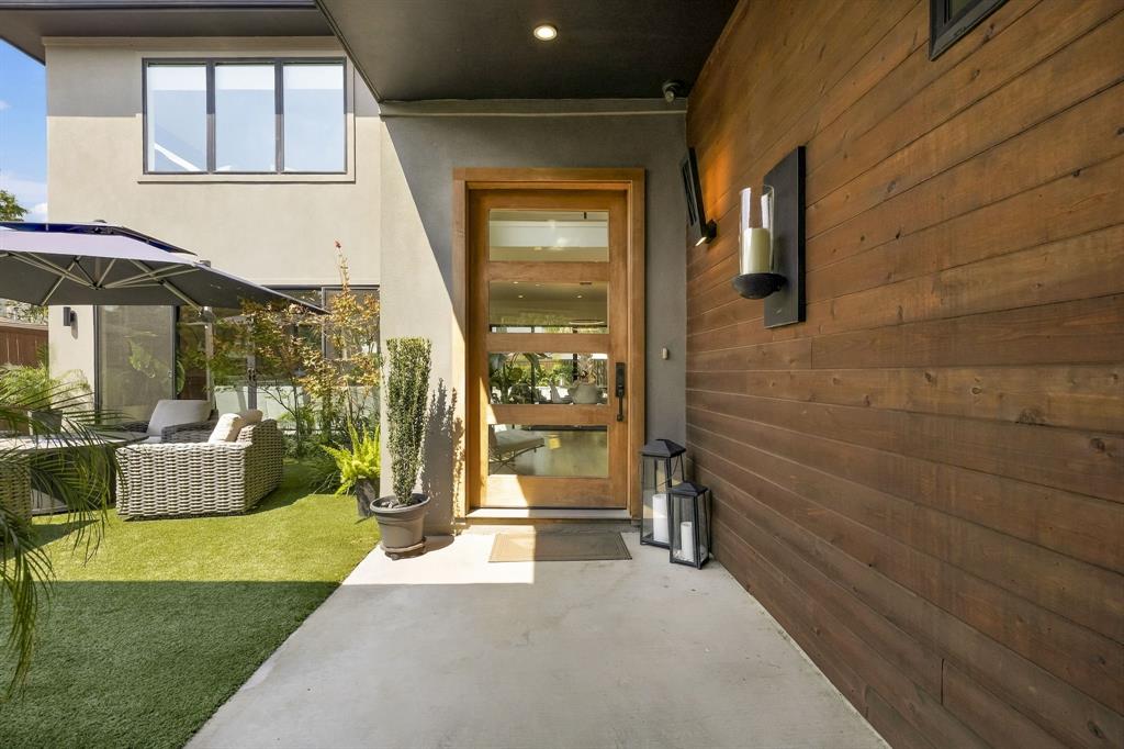 9733 Mixon Drive