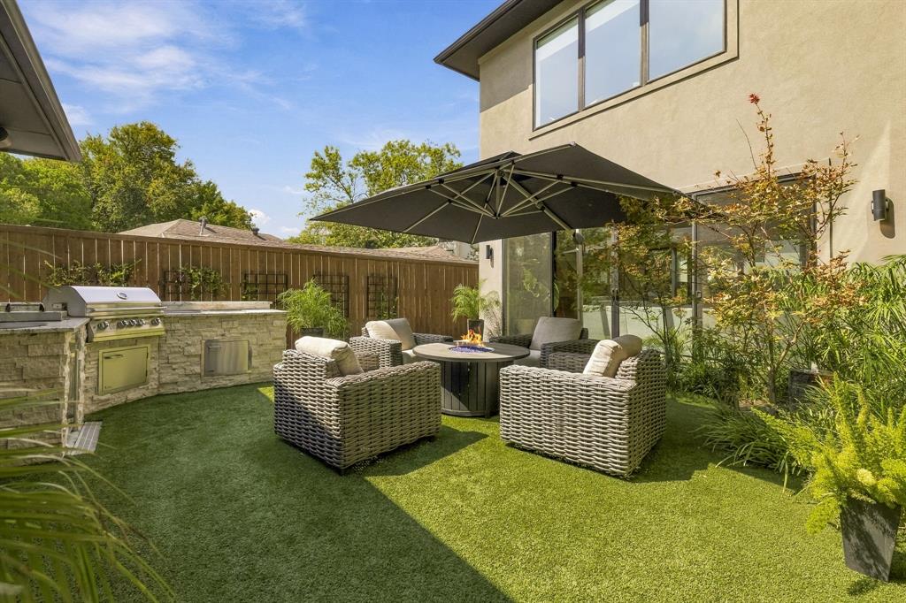9733 Mixon Drive