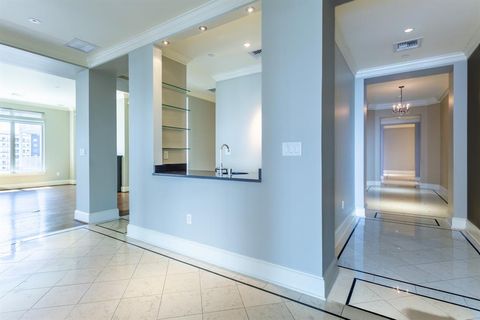 Tiny photo for 2525 N PEARL Street #1002, Dallas, TX 75201 (MLS # 21029716)