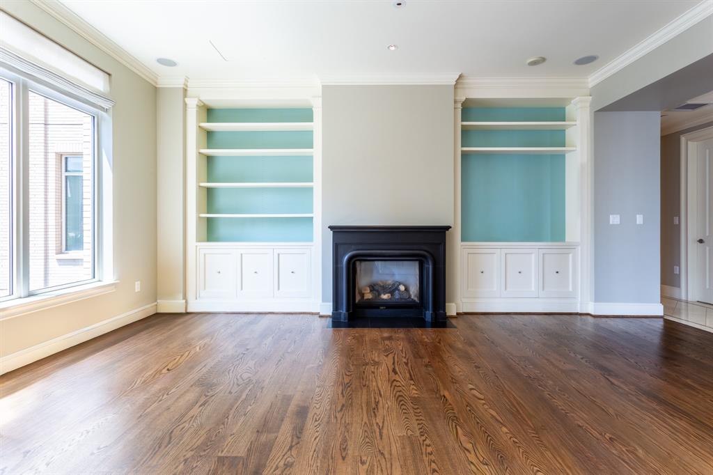 Ritz-Carlton Residences 1 - Residential