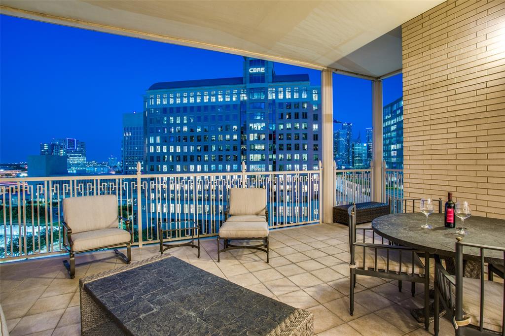 Ritz-Carlton Residences 1 - Residential