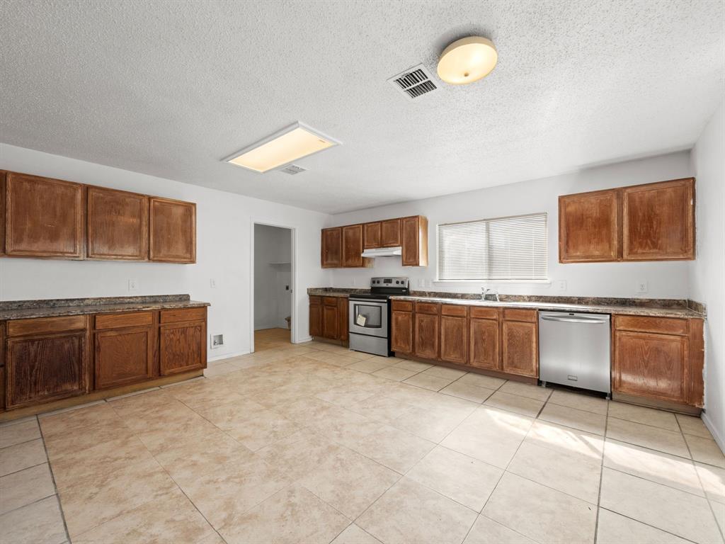 Cedar Crest Ph 01 Rep - Residential Lease