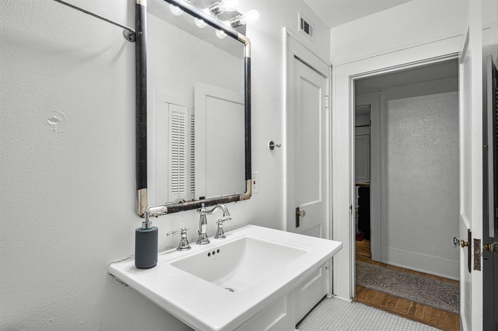 STEUERWALDS - Residential