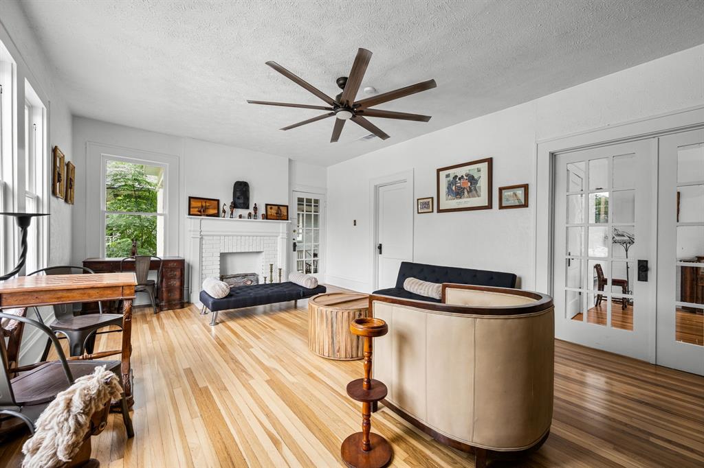 STEUERWALDS - Residential