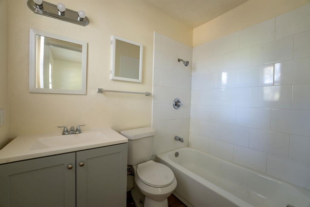 Crescent Oaks Beach Estates - Residential