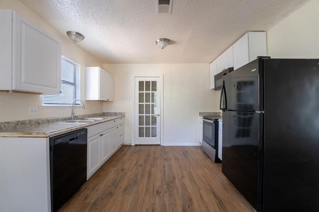 Crescent Oaks Beach Estates - Residential