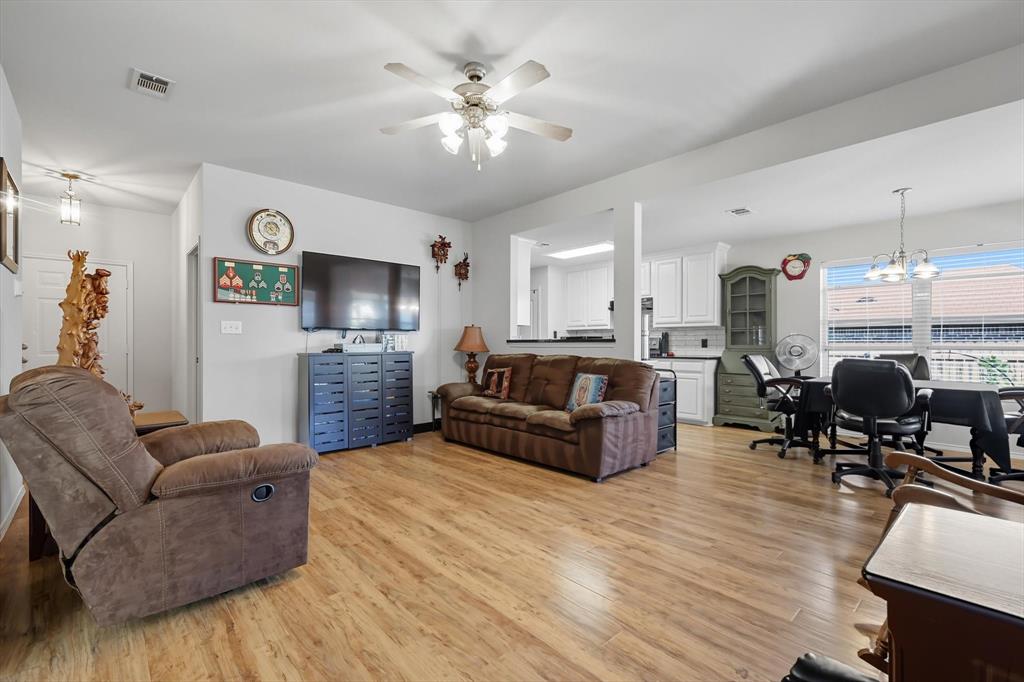 Oak Lakes - Residential