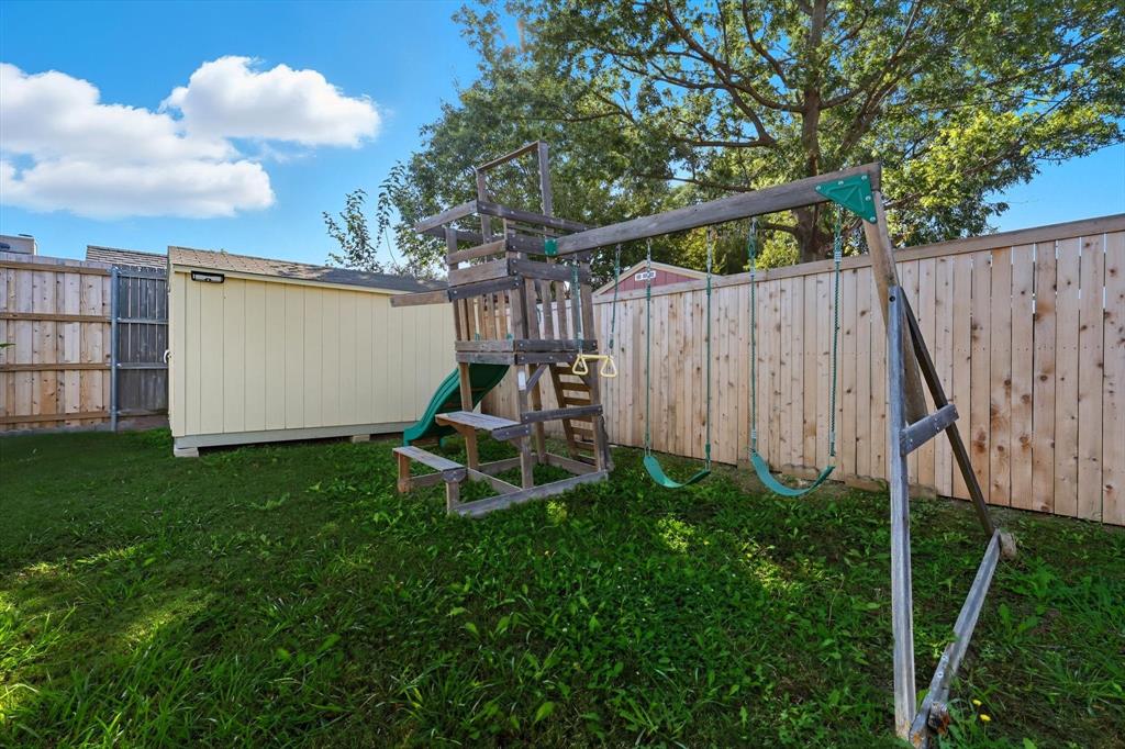 Oak Lakes - Residential