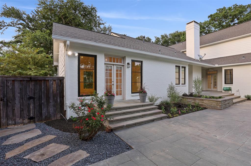 E A Kerley - Residential