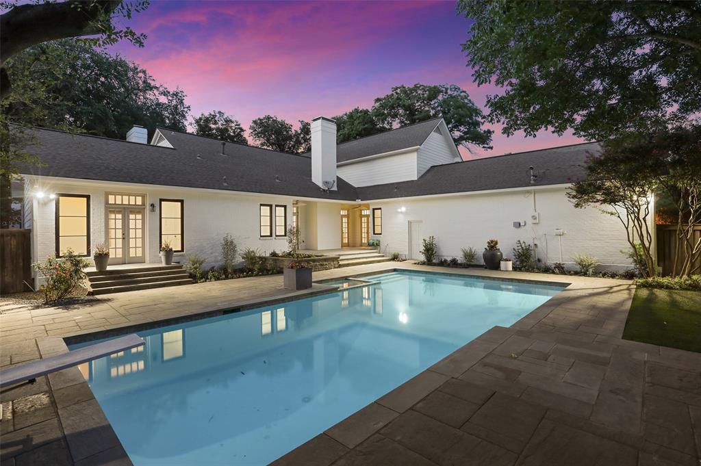 E A Kerley - Residential