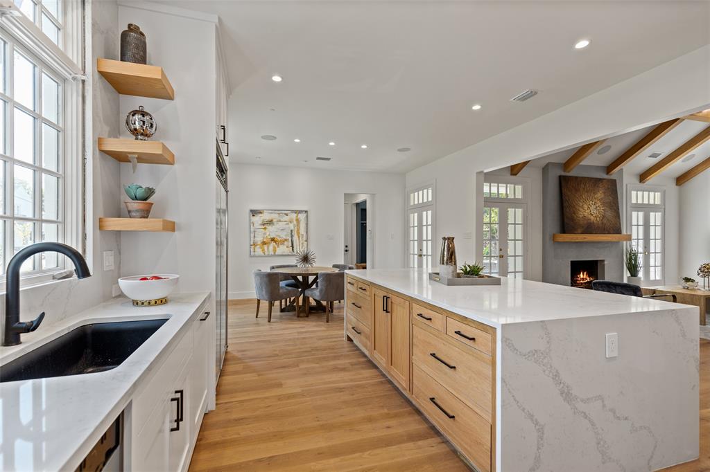 E A Kerley - Residential