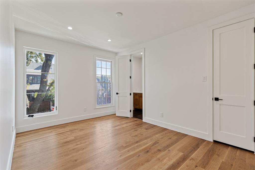 E A Kerley - Residential