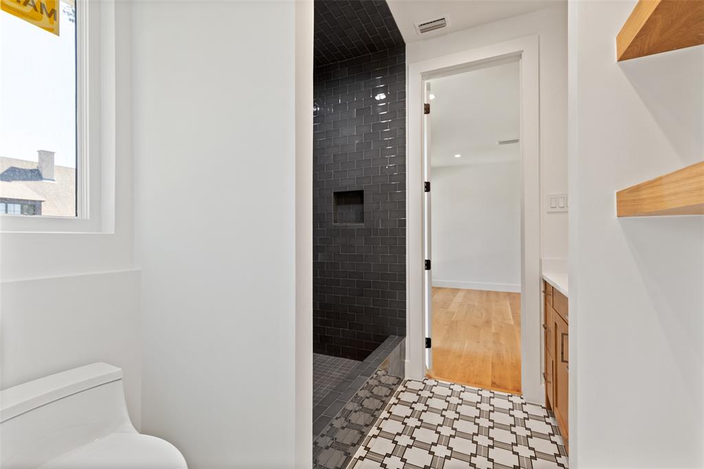 E A Kerley - Residential