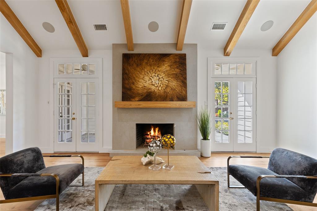 E A Kerley - Residential