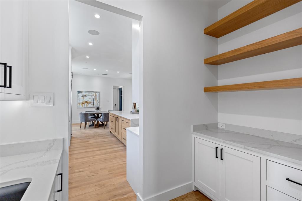 E A Kerley - Residential