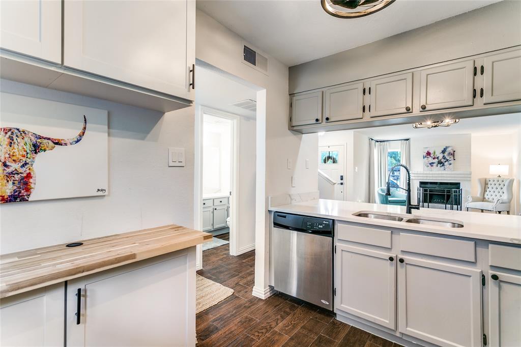 Shadowood Trail Condo - Residential