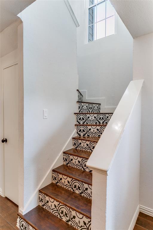 Shadowood Trail Condo - Residential