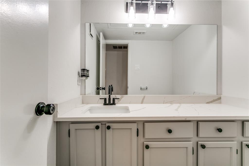 Shadowood Trail Condo - Residential