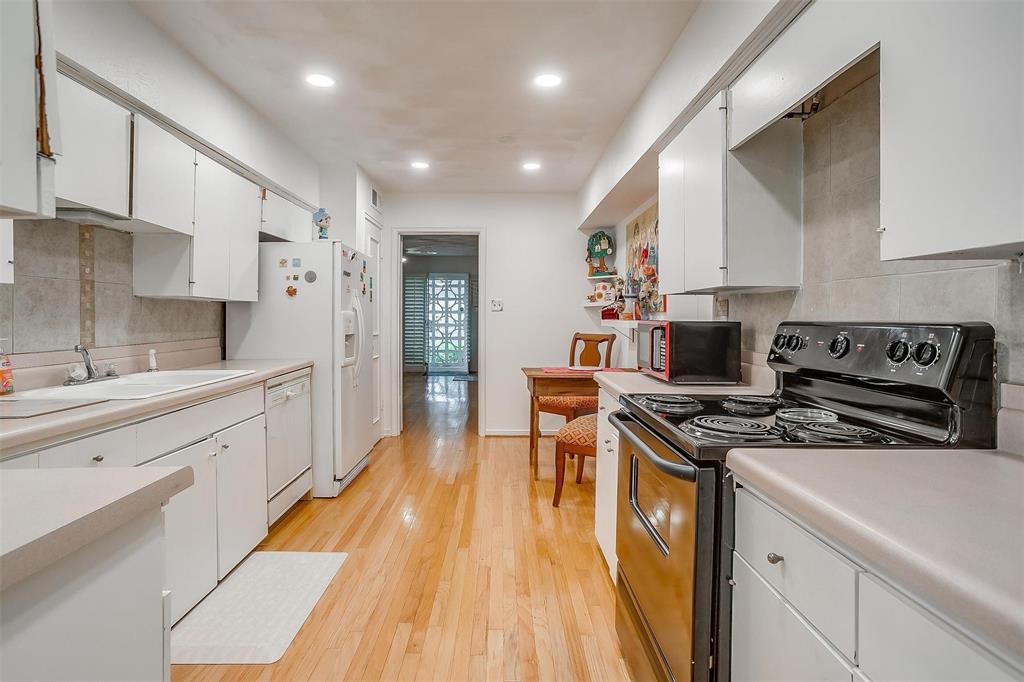 Imperial Terrace Condo - Residential