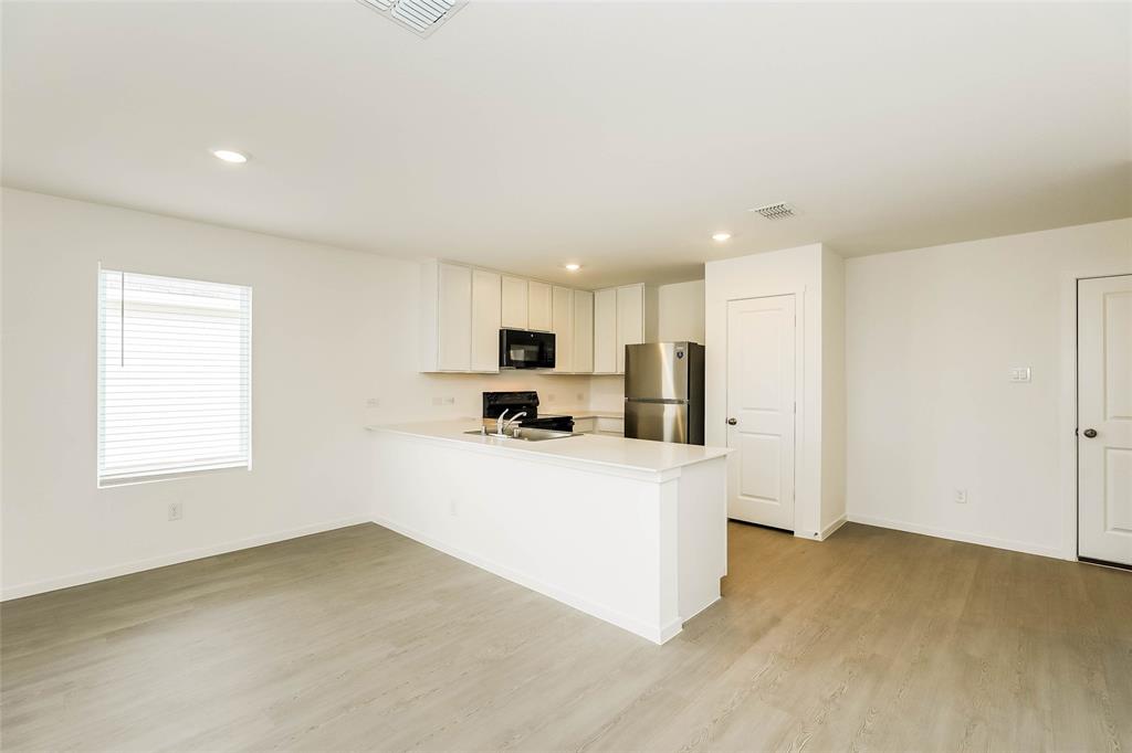 The Parks of Deer Creek - Residential Lease