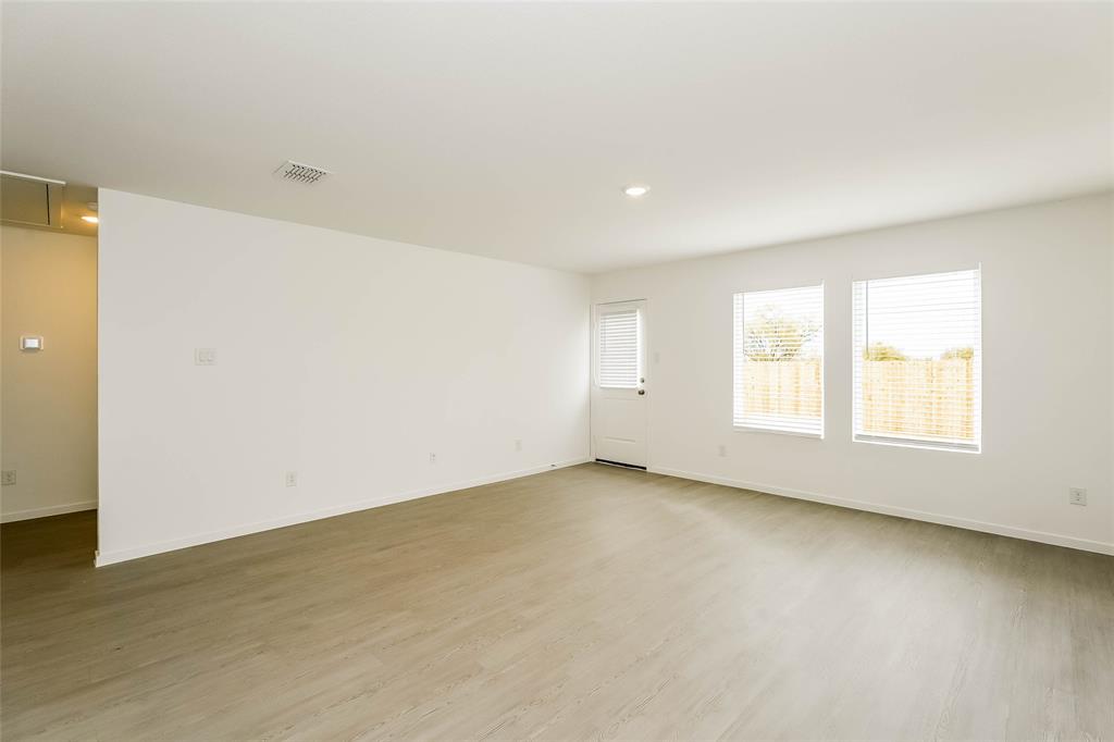 The Parks of Deer Creek - Residential Lease