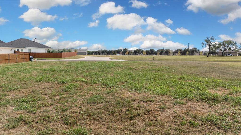 Saddle Creek Office Park - Land