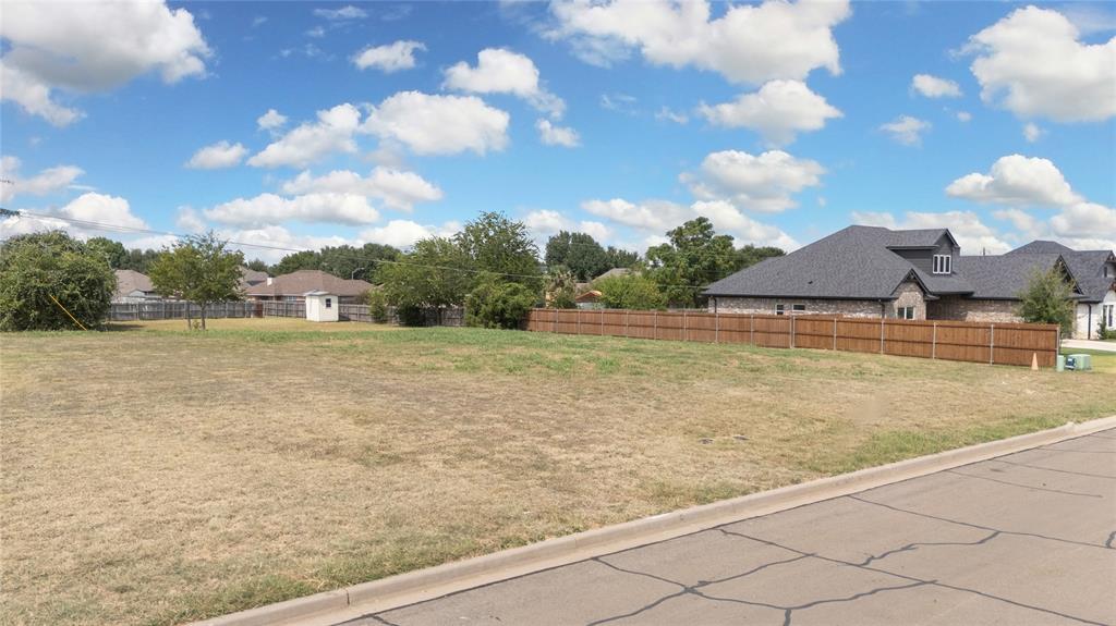 Saddle Creek Office Park - Land