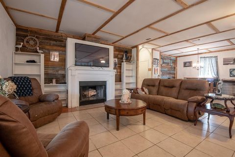 A home in Granbury
