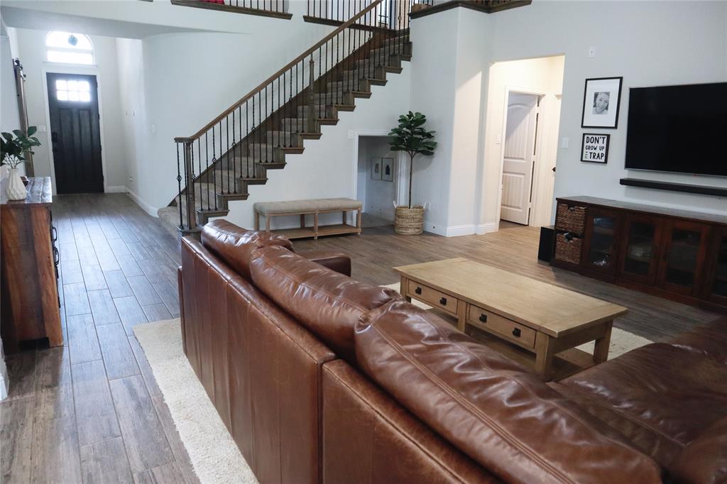 5124 Windstone Drive