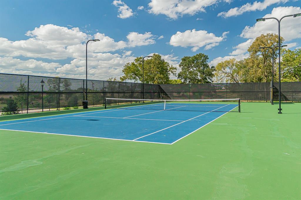 Mustang Lakes Ph One - Residential Lease