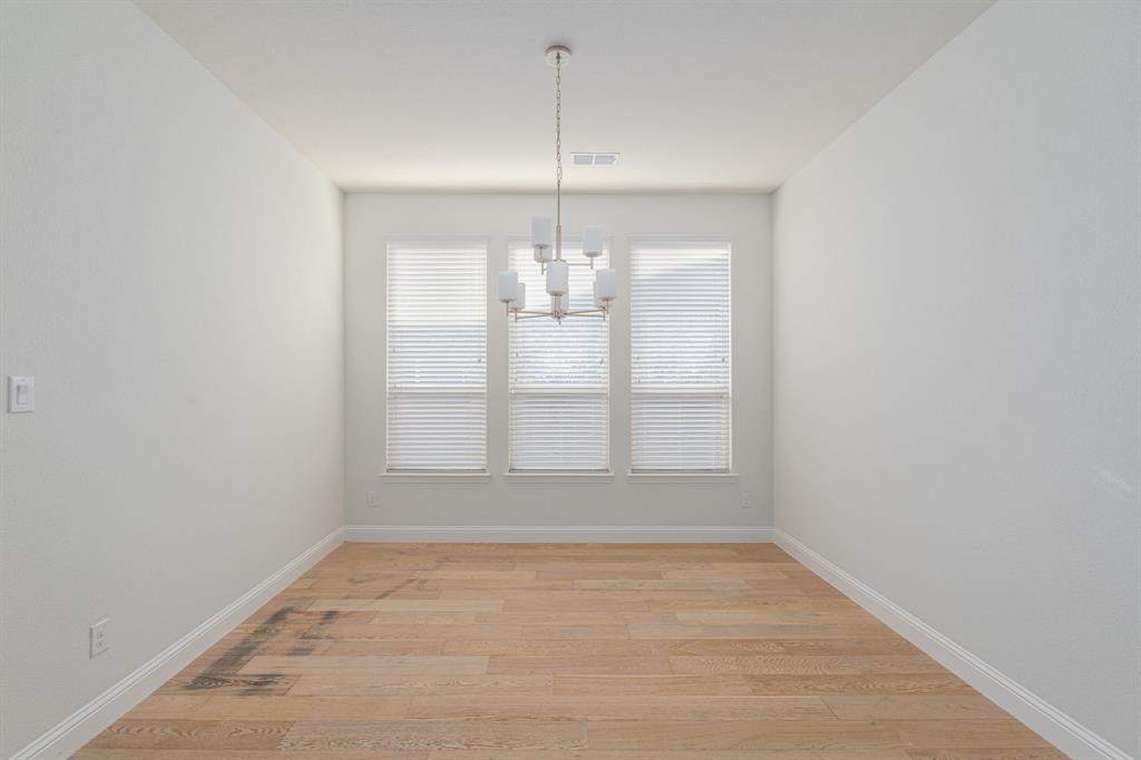 Mustang Lakes Ph One - Residential Lease