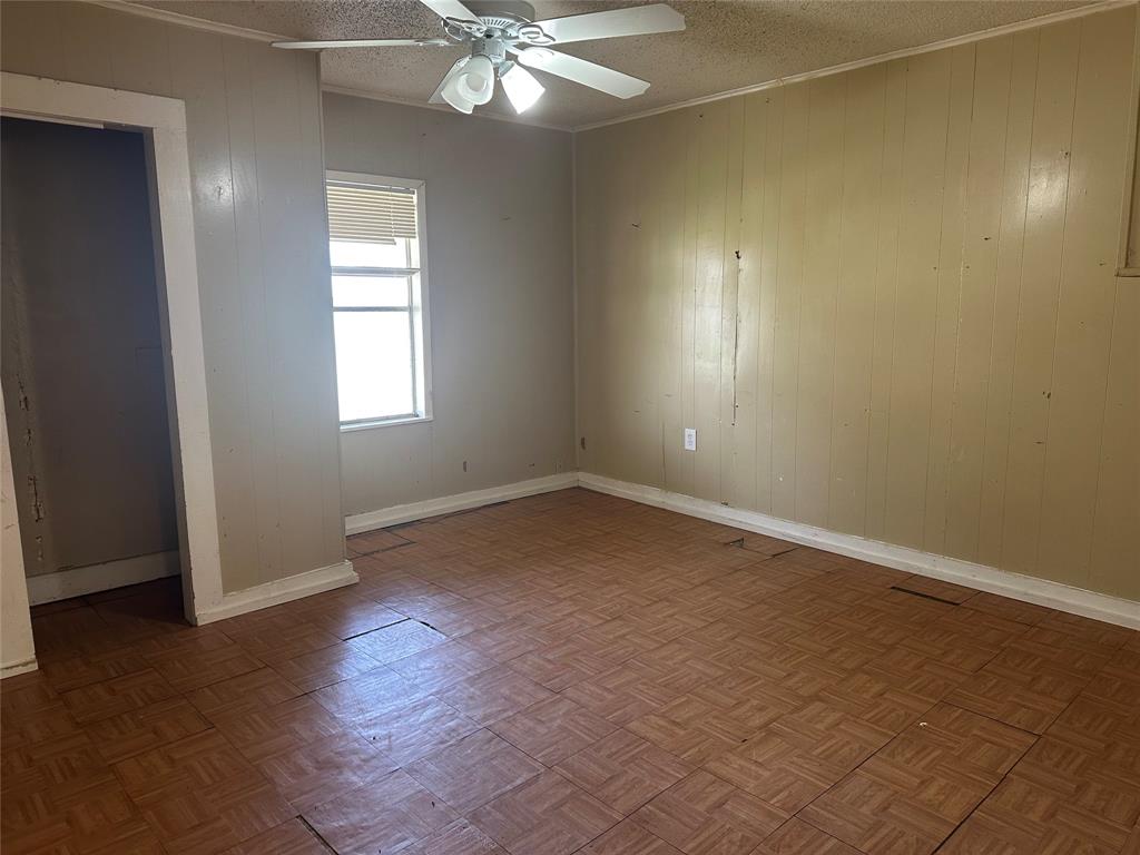 Hugh Roe Add - Residential