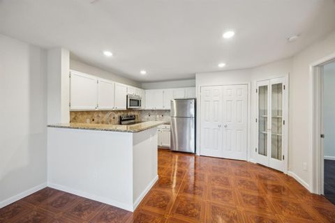 6108 Abrams Road 601 Dallas TX 75231