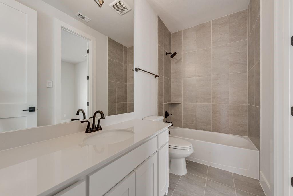 Grand Estates of Anna - Residential